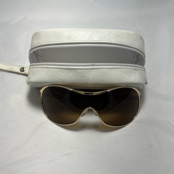 Oakley Deception Polarized Gold Metal Sunglasses with Case- Frames Only - Picture 3 of 14